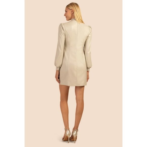 💕TRINA TURK💕 Wrigley Dress ~ Vegan Leather Oyster White 8 NWT - Picture 4 of 12